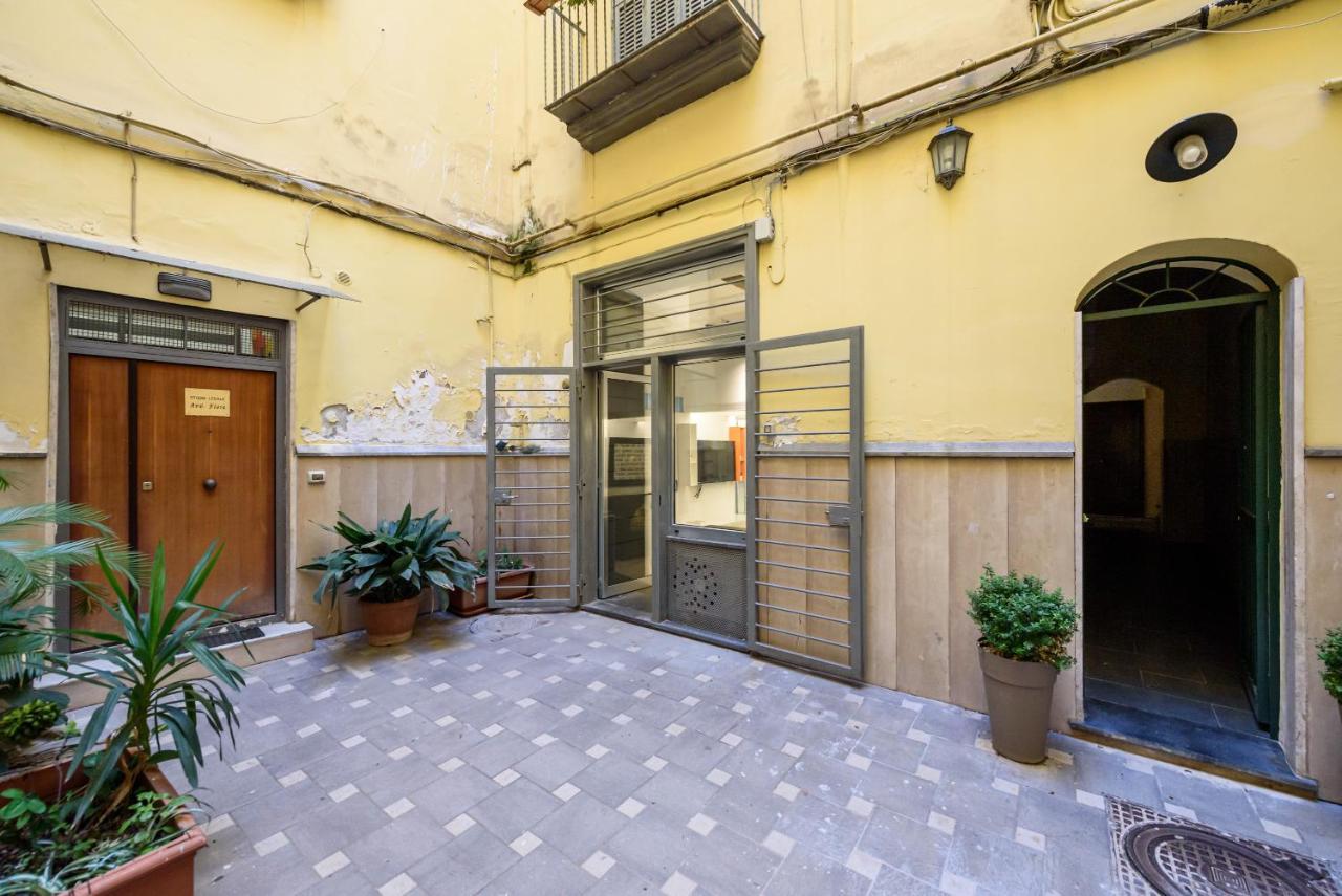 Riviera Di Chiaia 155 Leilighet Napoli Eksteriør bilde